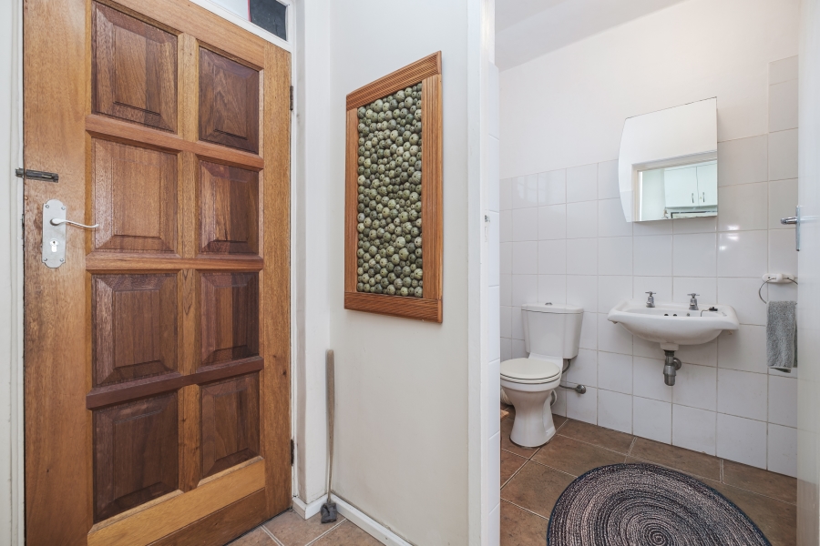 0 Bedroom Property for Sale in Three Anchor Bay Western Cape